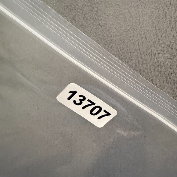 Rhone Delta Pique Polo Shirt Mens Medium Blue Performance Stretch Golf Mesh - Picture 9 of 9